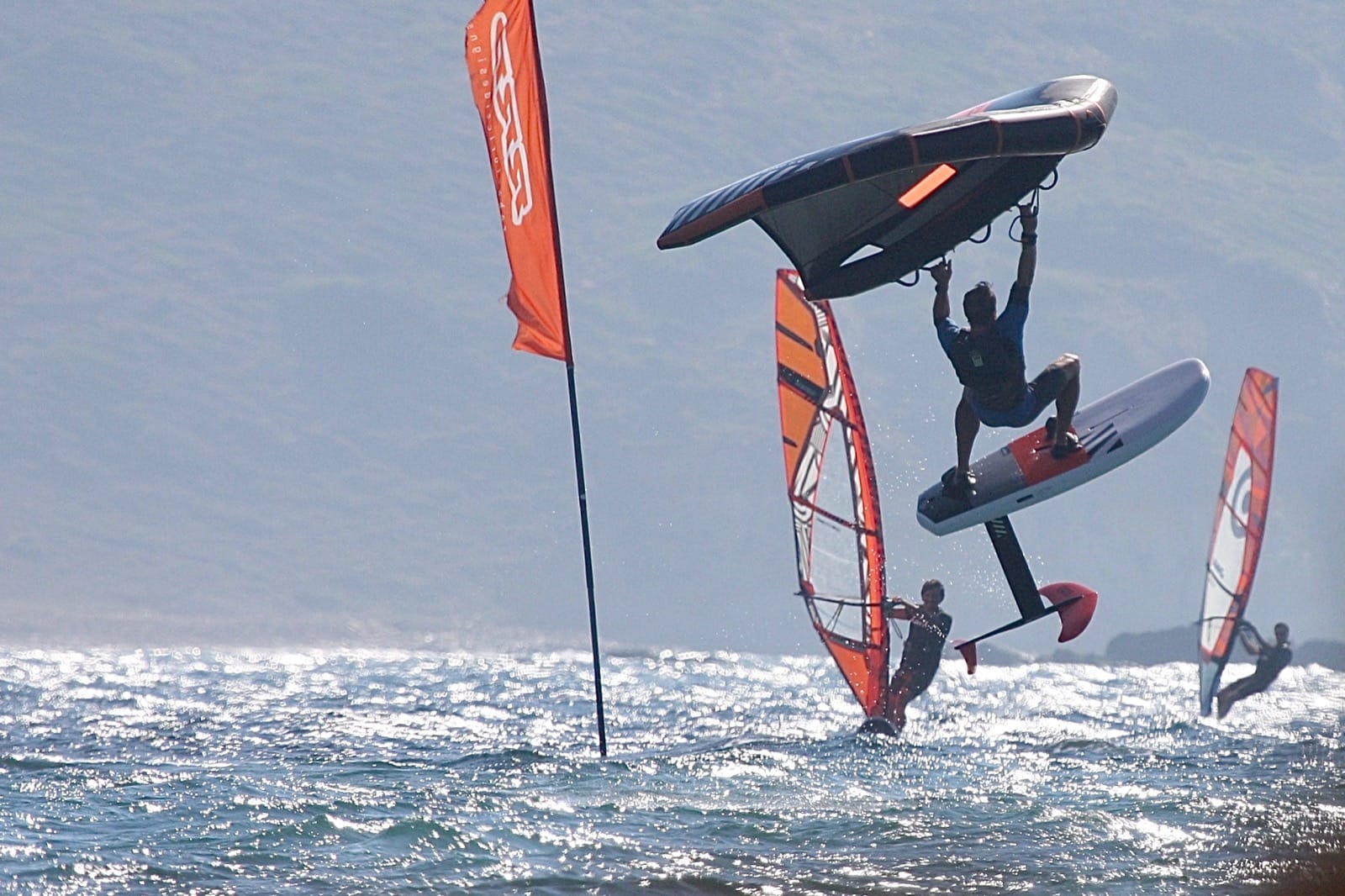 Wingfoilsurfer im Surfcamp in Naxos